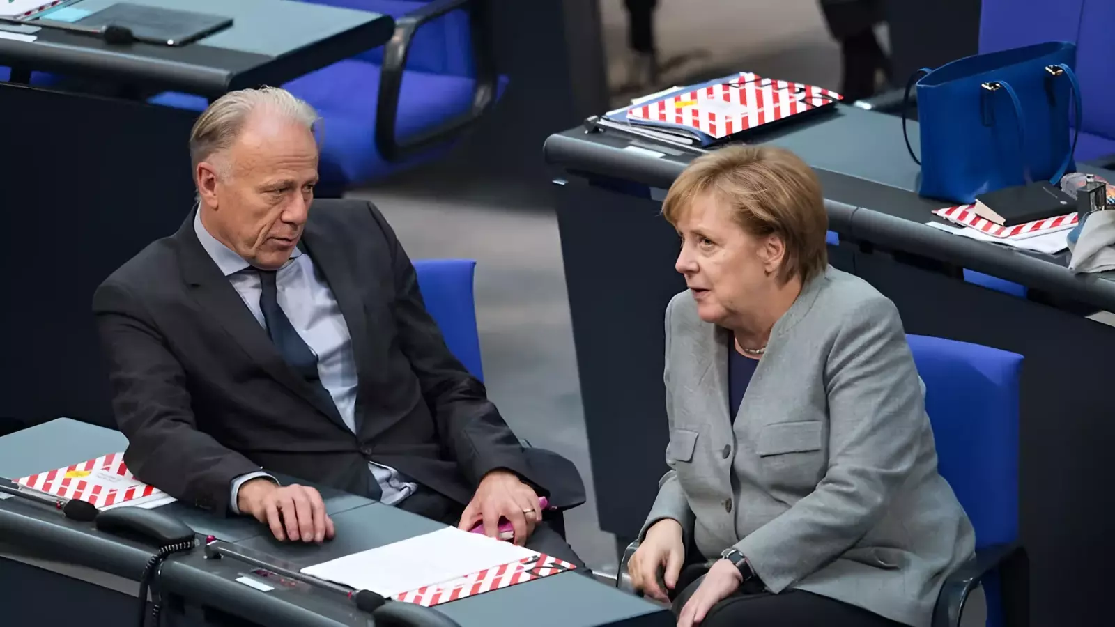 Merkel würdigt Trittin: Hoffnung auf Schwarz-Grün?