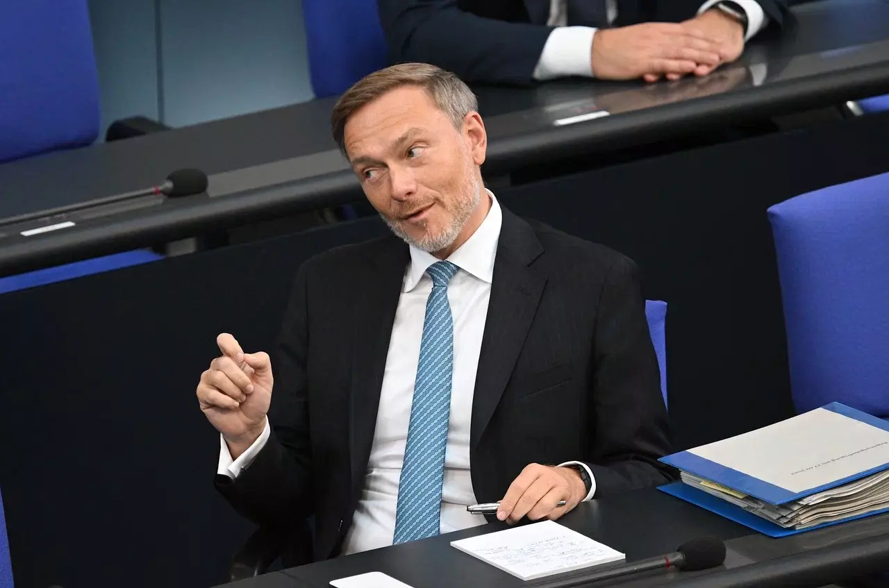 Bundesfinanzminister Lindner warnt vor Schuld – DENAE