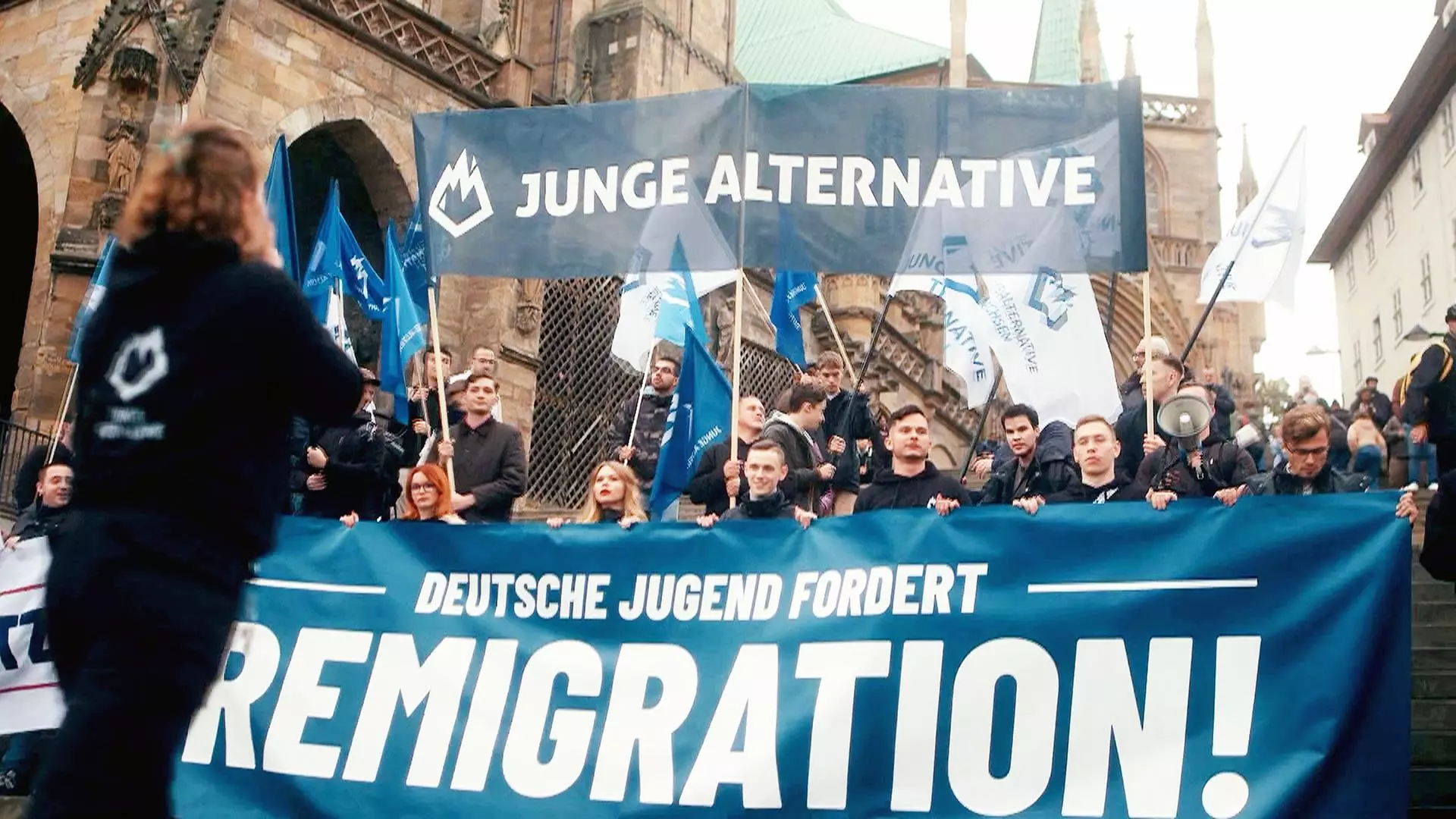 Jugend in Deutschland: Überraschender Rechtsruck zur AfD