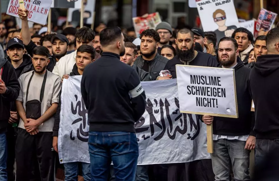 Faeser verurteilt Islamisten-Demonstration in Hamburg