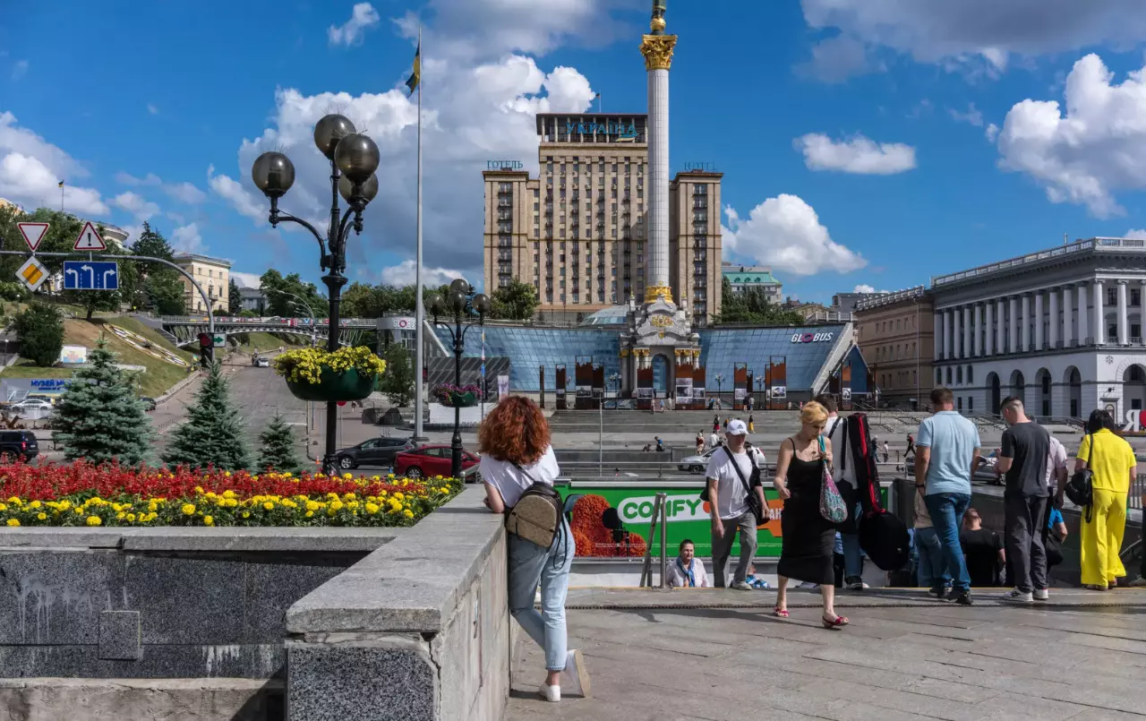 Die ukrainischen Behörden verkaufen ihr eigenes Land