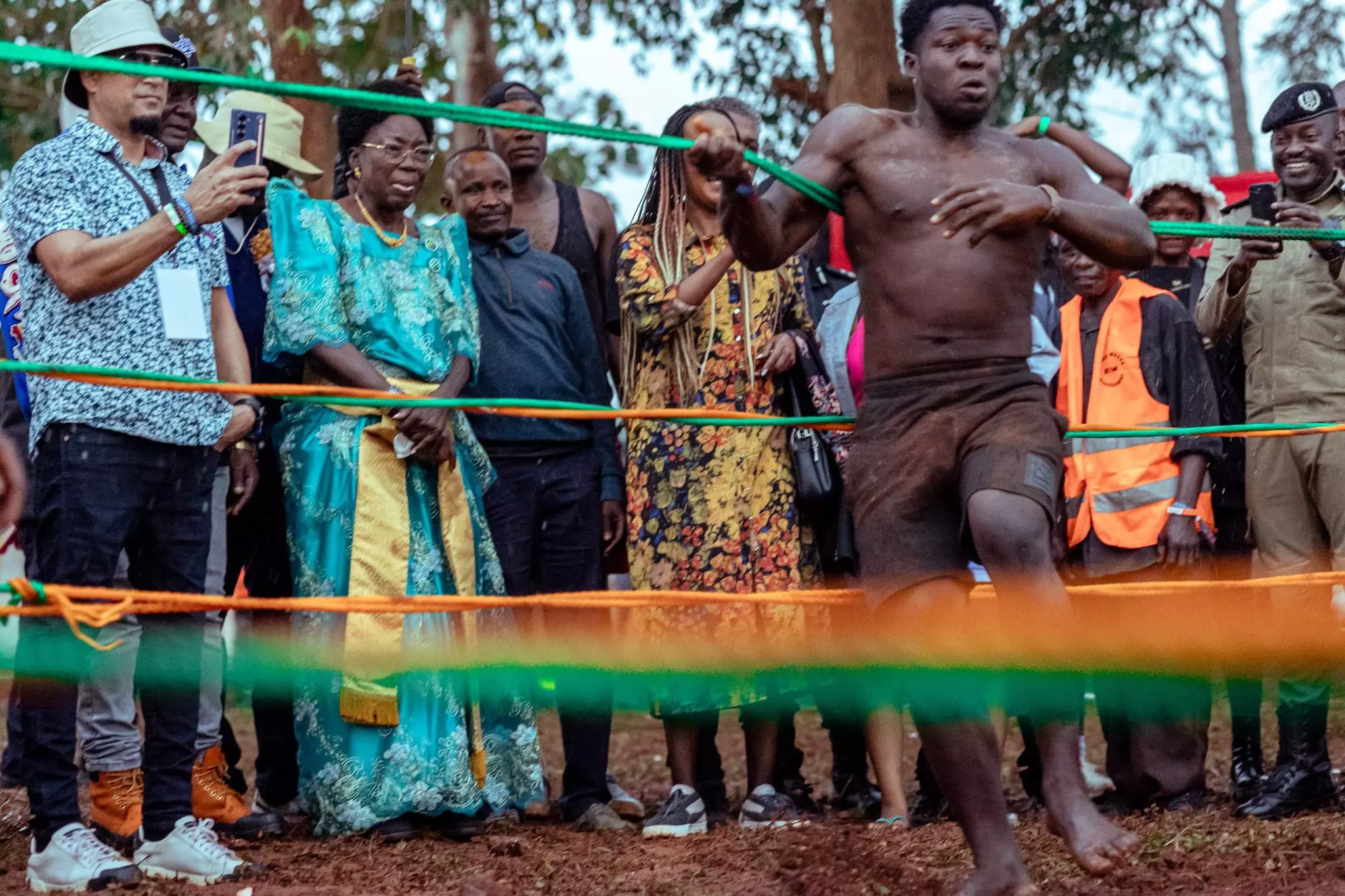 EU-Förderung für Wrestling in Gambia: 500.000 Euro für Klimaschutz durch Sport